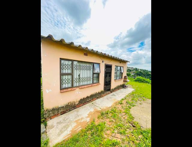 1 BEDROOM HOUSE FOR SALE IN NTUZUMA F